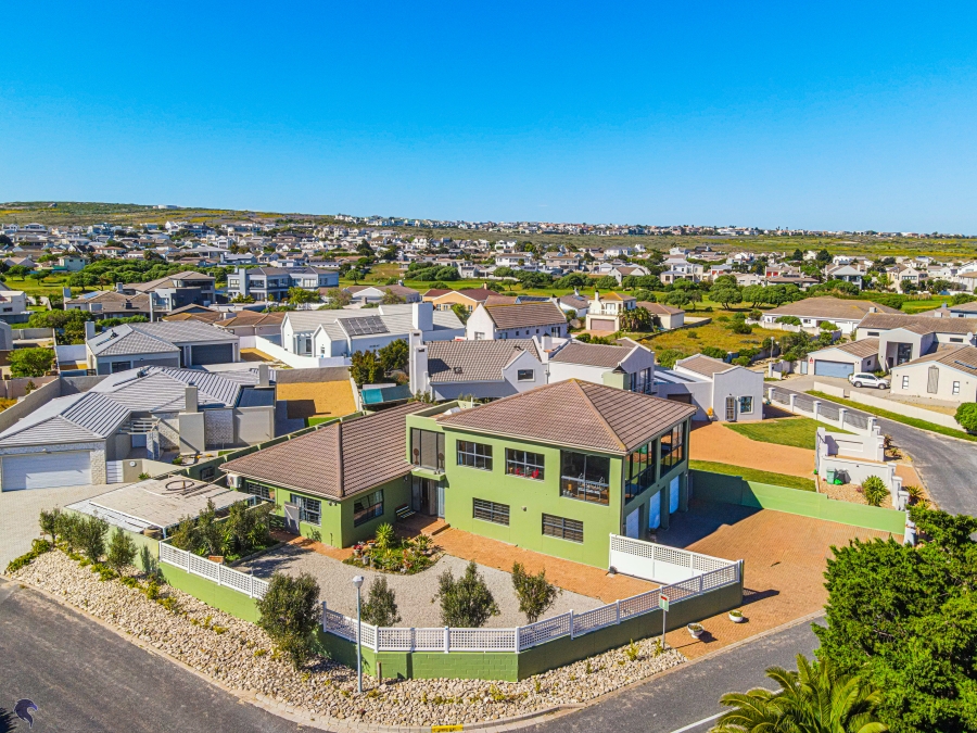 3 Bedroom Property for Sale in Country Club Western Cape